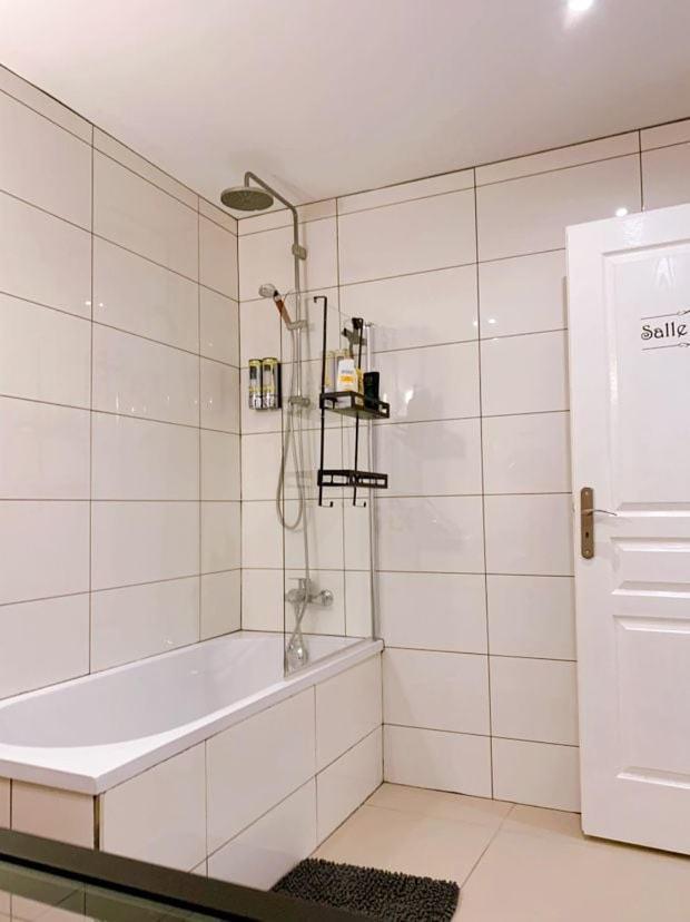 Chambre Privee 14M - Wifi - Appart' 120M Вуаппи Экстерьер фото